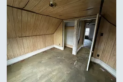 421 Fairview Ave, Turtle Creek, PA 15145 - Photo 6