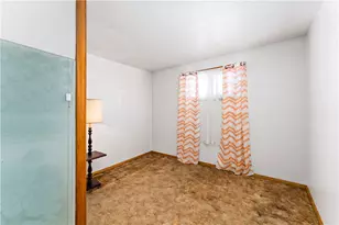 7 Robin Del Dr, Pittsburgh, PA 15215 - Photo 18