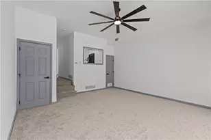 546 Carriage Cir, Pittsburgh, PA 15205 - Photo 12