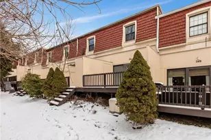 546 Carriage Cir, Pittsburgh, PA 15205 - Photo 16