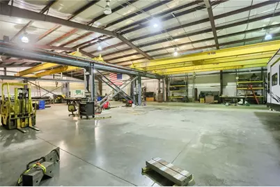 703 Commerce Ave, Shenango Township, PA 16101 - Photo 18