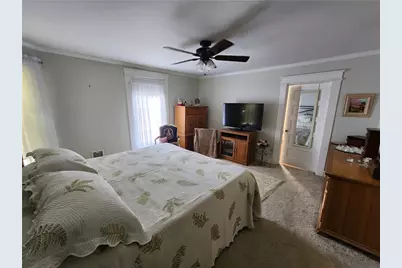 408 E Garfield Ave, New Castle, PA 16105 - Photo 12
