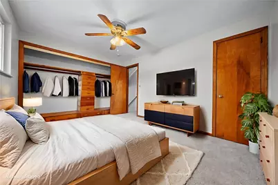 1041 Ardmore Manor Dr, Pittsburgh, PA 15221 - Photo 16