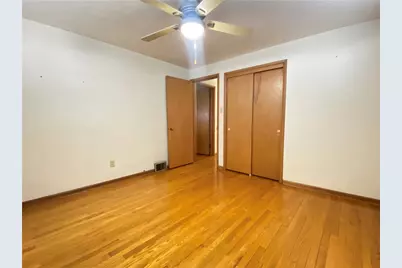 422 Market St, Belle Vernon, PA 15012 - Photo 18