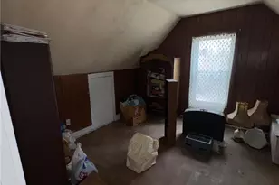 1601 Wolfe Ave, North Braddock, PA 15104 - Photo 10