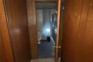 1601 Wolfe Ave, North Braddock, PA 15104 - Photo 16