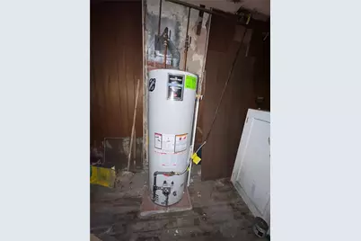 1601 Wolfe Ave, North Braddock, PA 15104 - Photo 26