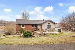 108 Allemande Ln, Valencia, PA 16059 - Photo 1