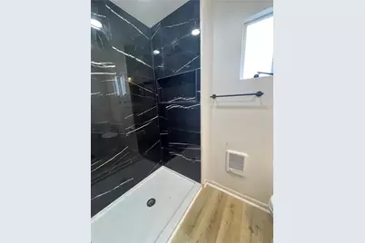 1242 Indiana Ave #B, Monaca, PA 15061 - Photo 8