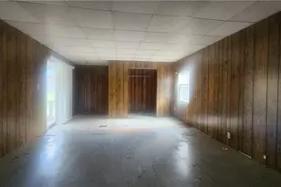 140 High St, Kiskiminetas Township, PA 15618 - Photo 16