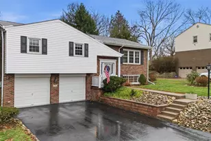 1500 Fernledge Dr, Pittsburgh, PA 15101 - Photo 2