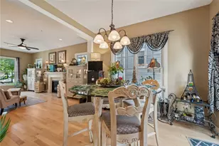 1641 Overton Ln, Pittsburgh, PA 15217 - Photo 8