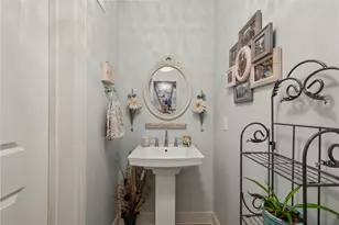 1641 Overton Ln, Pittsburgh, PA 15217 - Photo 16