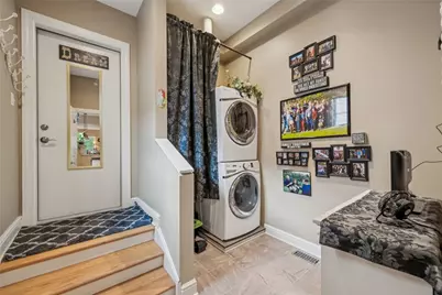 1641 Overton Ln, Pittsburgh, PA 15217 - Photo 16