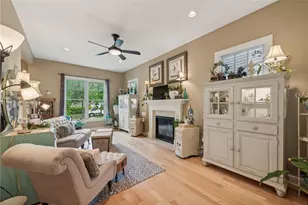 1641 Overton Ln, Pittsburgh, PA 15217 - Photo 6