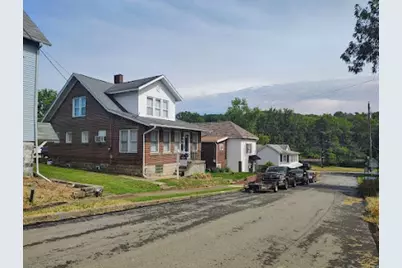 1906 Highland Ave, South Greensburg Boro, PA 15601 - Photo 2