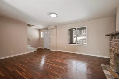 221 E Agnew Ave, Pittsburgh, PA 15210 - Photo 4