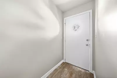 3586 Elmhurst Ave, Pittsburgh, PA 15212 - Photo 12