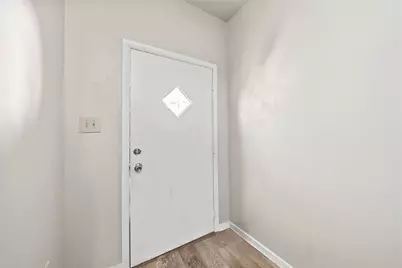 3586 Elmhurst Ave, Pittsburgh, PA 15212 - Photo 14