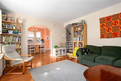 853 Collins St, Pittsburgh, PA 15206 - Photo 6