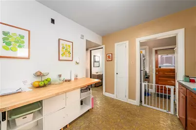 853 Collins St, Pittsburgh, PA 15206 - Photo 12