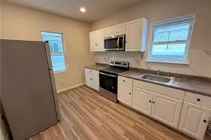 828 Frank, McKees Rocks, PA 15136 - Photo 6