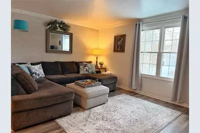 332 Parkwood Dr, Cranberry Township, PA 16066 - Photo 12