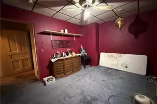 727 Thompson St, Turtle Creek, PA 15145 - Photo 12