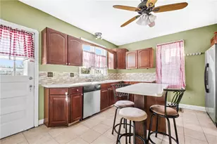 256 Smithfield St, Canonsburg, PA 15317 - Photo 8