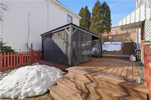 219 E Meyers, Pittsburgh, PA 15210 - Photo 36