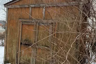 630 Prospect St, Moon/Crescent Twp, PA 15046 - Photo 4