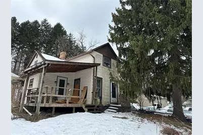630 Prospect St, Moon/Crescent Twp, PA 15046 - Photo 2