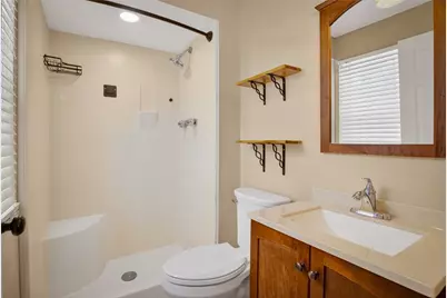 106 Valley Hi Dr, Ross Twp, PA 15229 - Photo 22