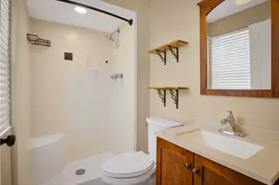 106 Valley Hi Dr, Ross Twp, PA 15229 - Photo 22