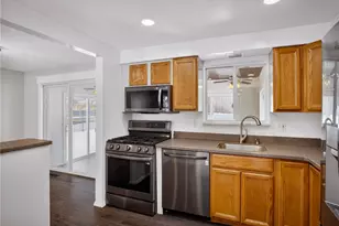 106 Valley Hi Dr, Ross Twp, PA 15229 - Photo 14