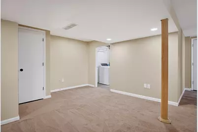 106 Valley Hi Dr, Ross Twp, PA 15229 - Photo 32