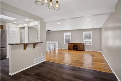 106 Valley Hi Dr, Ross Twp, PA 15229 - Photo 10