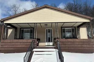 725 3rd Ave, Sutersville, PA 15083 - Photo 1