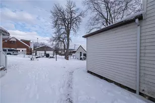 801 Vine St, Liberty Boro, PA 15133 - Photo 26