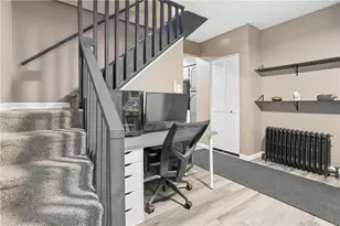 1044 Wall Ave, Pitcairn, PA 15140 - Photo 16