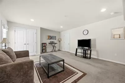 1603 Pointe View Dr, Adams Township, PA 16046 - Photo 36