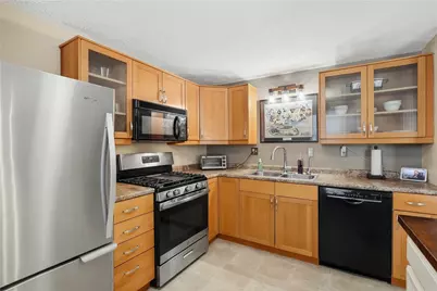 2518 Hawthorne Dr, North Fayette, PA 15071 - Photo 12
