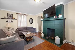 1647 Oakhurst St, Pittsburgh, PA 15210 - Photo 2