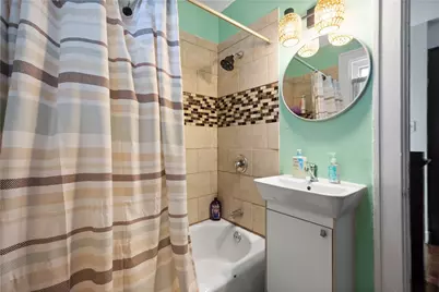 1647 Oakhurst St, Pittsburgh, PA 15210 - Photo 14