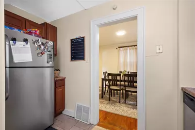 1647 Oakhurst St, Pittsburgh, PA 15210 - Photo 10