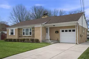 2129 Admiral, Aliquippa, PA 15001 - Photo 32