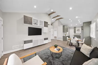 2652 Ivyglen St, Pittsburgh, PA 15227 - Photo 2