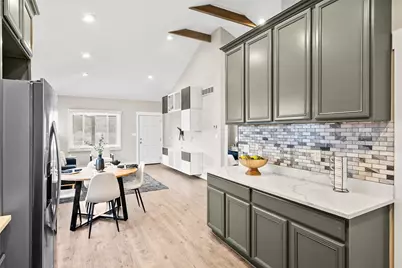 2652 Ivyglen St, Pittsburgh, PA 15227 - Photo 12