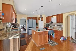 168 Firenze Dr, Oakdale, PA 15071 - Photo 12