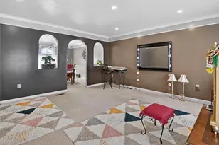 168 Firenze Dr, Oakdale, PA 15071 - Photo 4